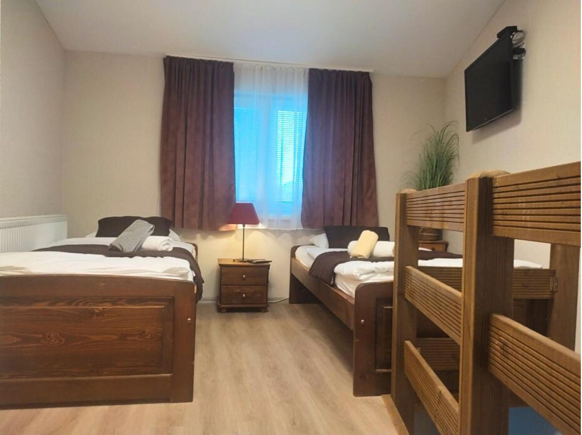 Spa & Pool Apartments Prestige Villa Ivica Marianka Zewnętrze zdjęcie