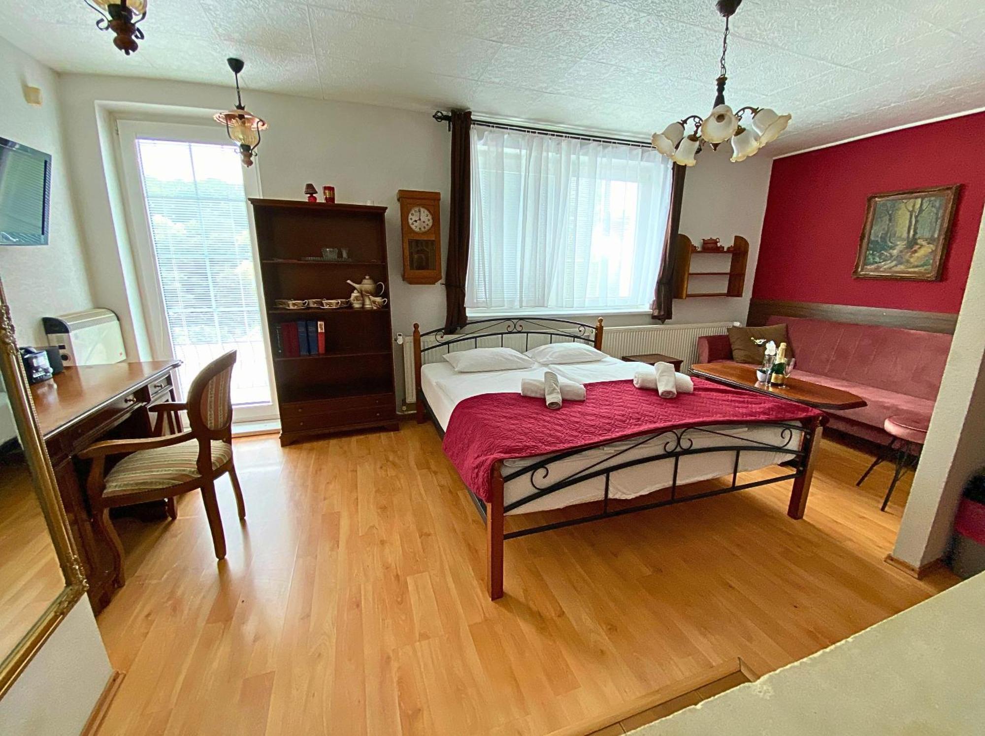 Spa & Pool Apartments Prestige Villa Ivica Marianka Zewnętrze zdjęcie